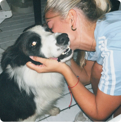 Agus Barranquero with her dog